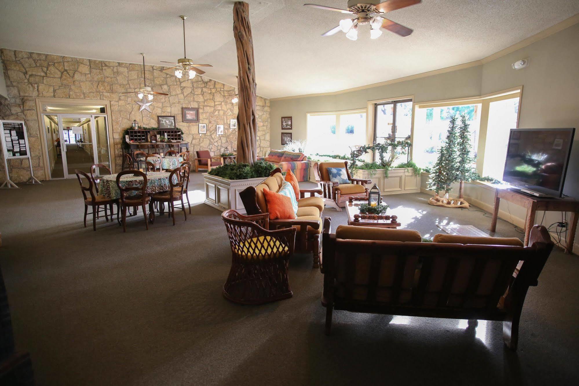 The Lodge At Cypress Falls Wimberley Εξωτερικό φωτογραφία