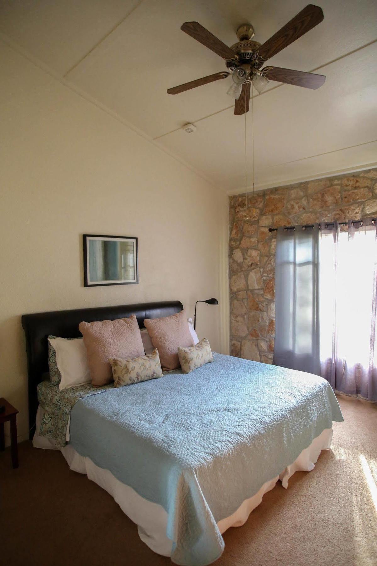 The Lodge At Cypress Falls Wimberley Εξωτερικό φωτογραφία