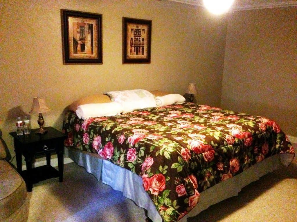 The Lodge At Cypress Falls Wimberley Εξωτερικό φωτογραφία