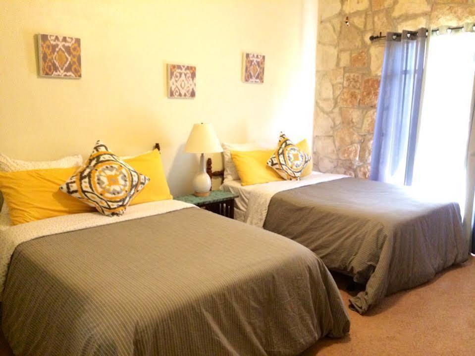 The Lodge At Cypress Falls Wimberley Εξωτερικό φωτογραφία