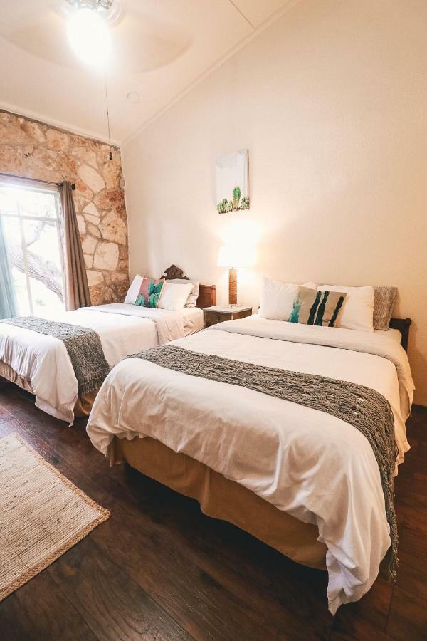 The Lodge At Cypress Falls Wimberley Εξωτερικό φωτογραφία
