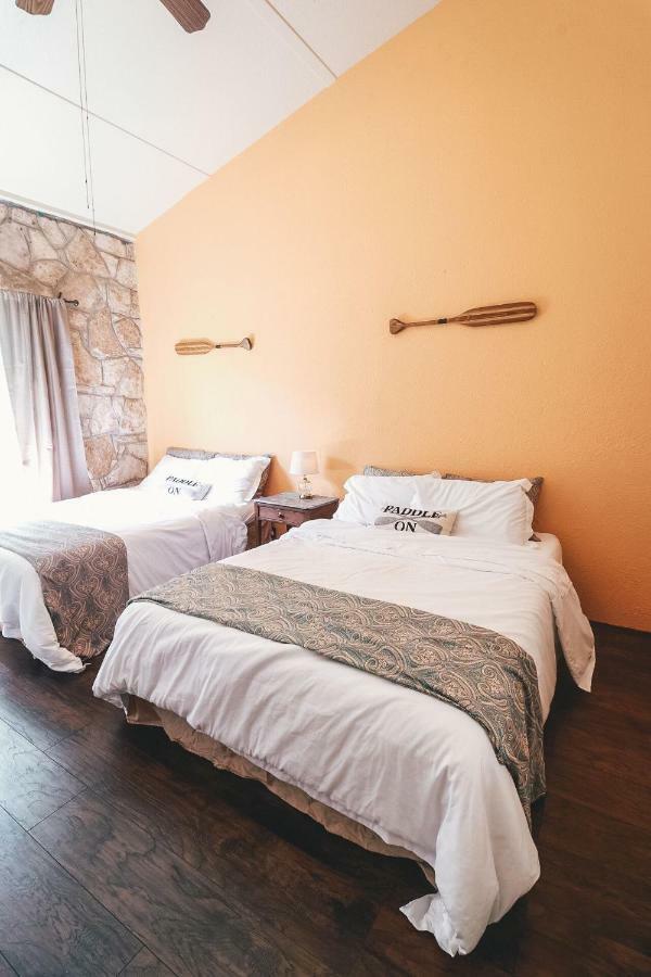 The Lodge At Cypress Falls Wimberley Εξωτερικό φωτογραφία