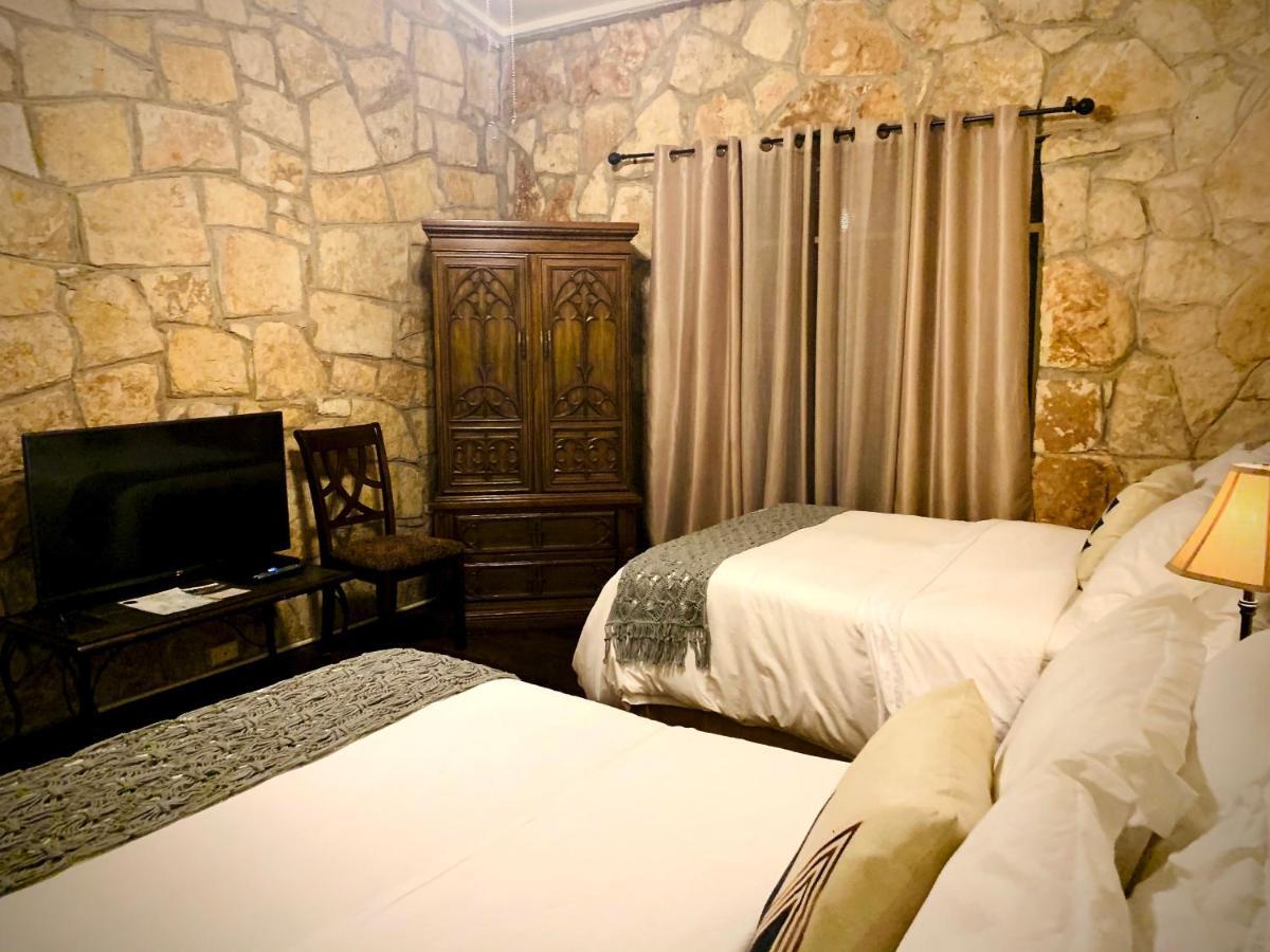 The Lodge At Cypress Falls Wimberley Εξωτερικό φωτογραφία